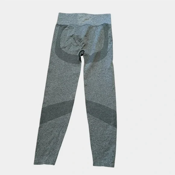 VS Pink Active Best Butt Leggings Light Grey Green - Picture 8 of 9